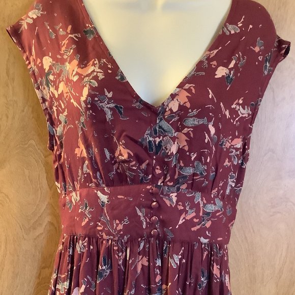 EUC  Roxy Mauve Floral Open Back Dress  Size:  Small - Picture 2 of 8